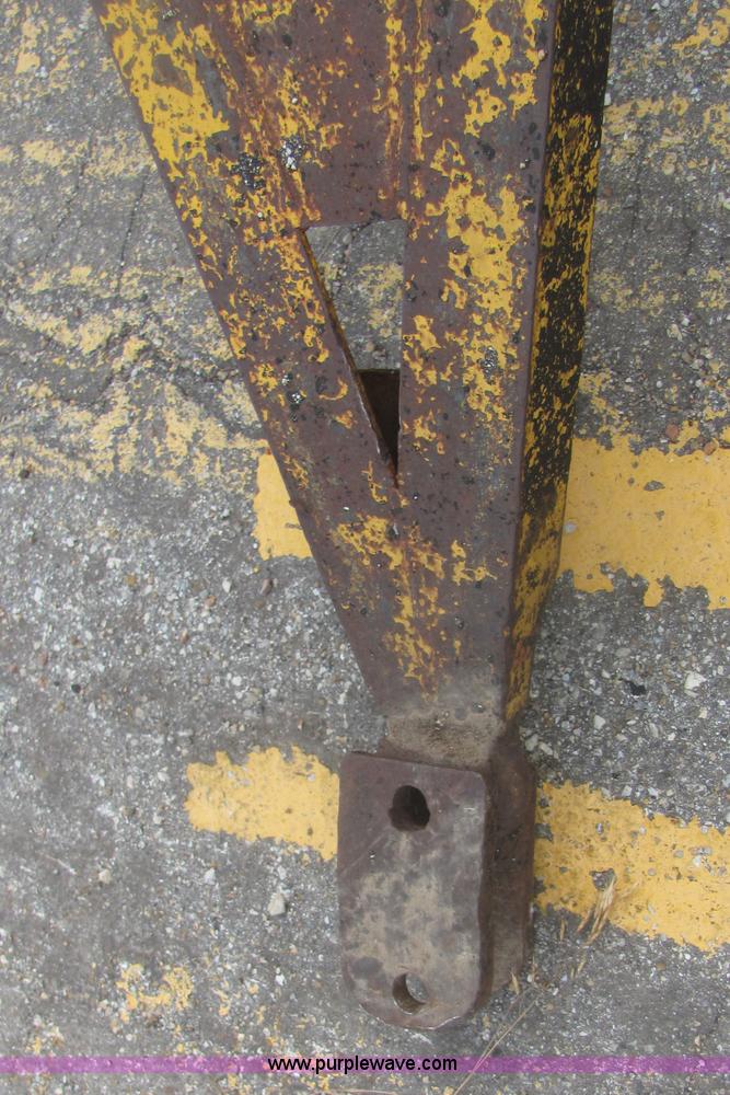 image for item A9336 Tampo R13 rubber tire roller