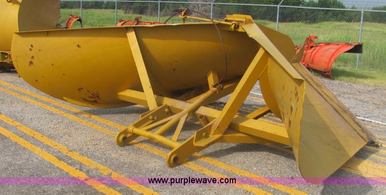 image for item A9337 Balderson V-nose snow plow