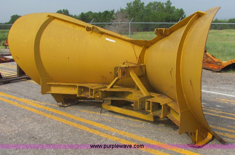 image for item A9338 Balderson V-nose snow plow