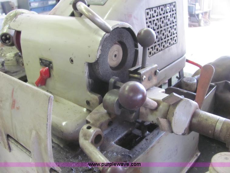 image for item A9343 Valve face grinding machine and valve seat grinder