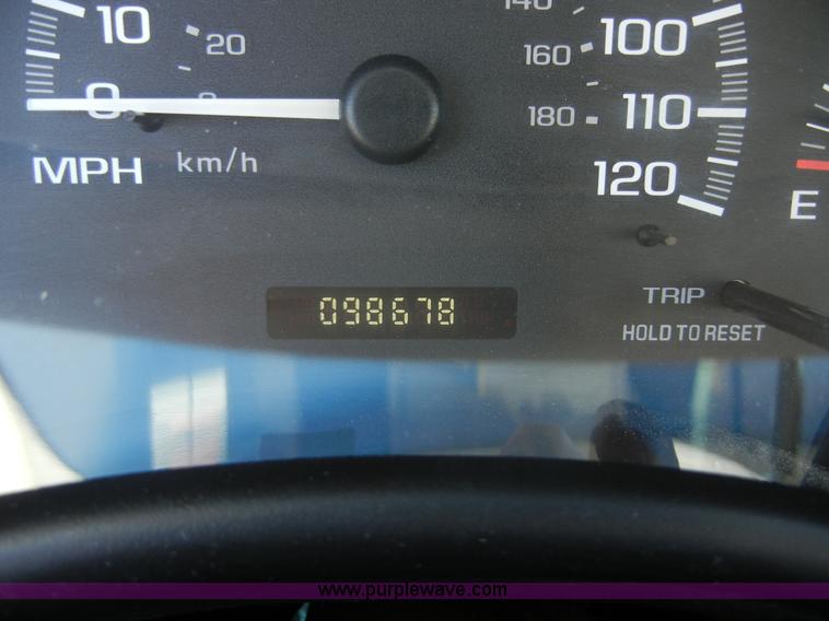 image for item A9775 2003 Chevrolet Malibu