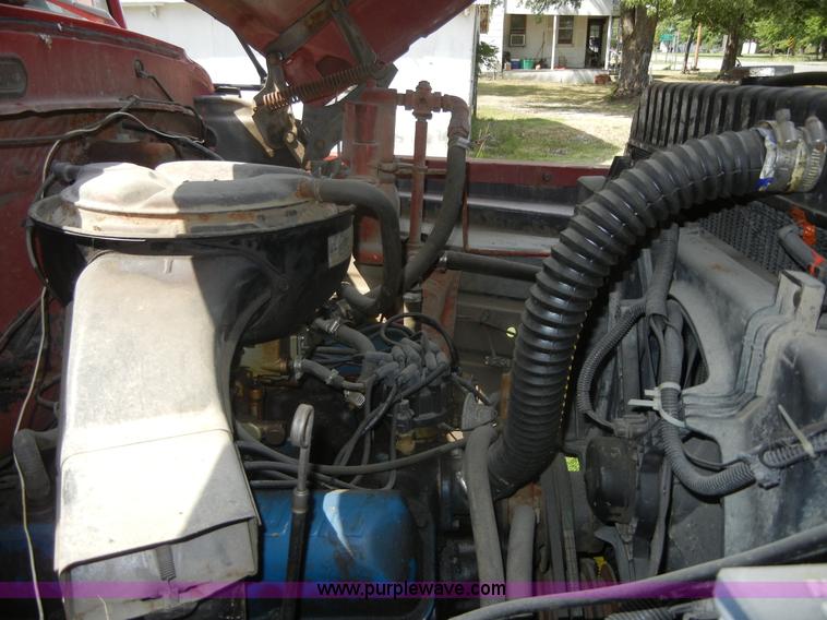 image for item A9776 1972 Ford 600 fire truck