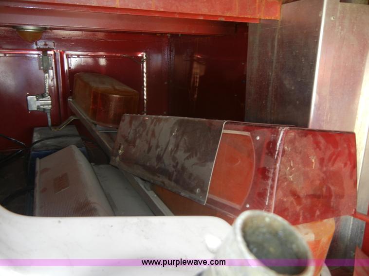 image for item A9776 1972 Ford 600 fire truck