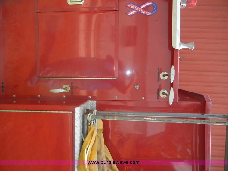 image for item A9776 1972 Ford 600 fire truck