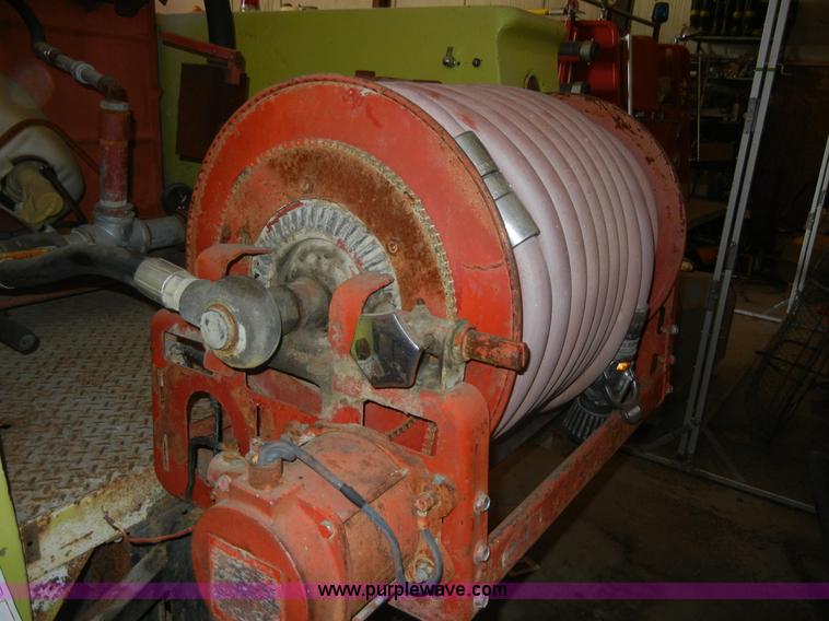 image for item A9777 1975 Ford F250 pickup truck