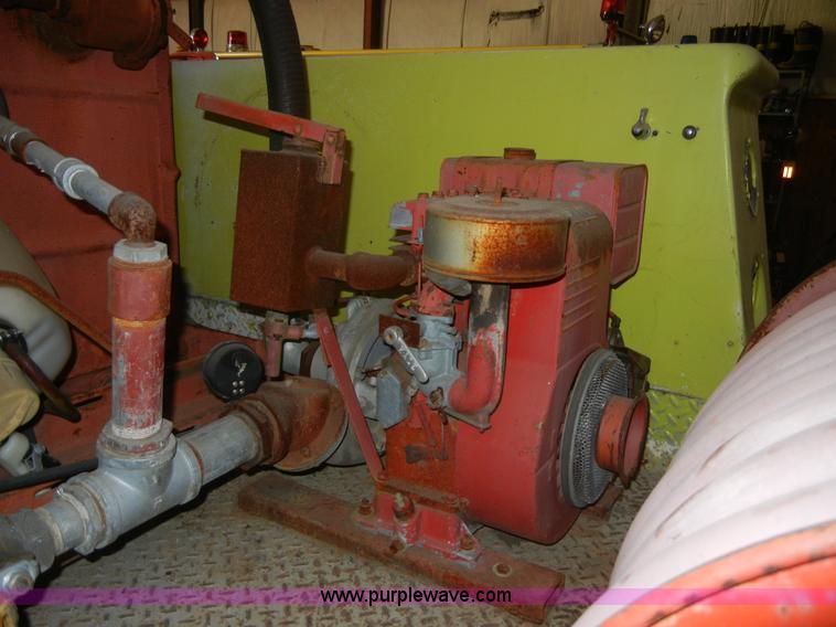 image for item A9777 1975 Ford F250 pickup truck