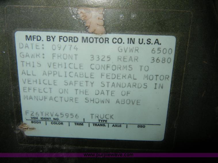 image for item A9777 1975 Ford F250 pickup truck