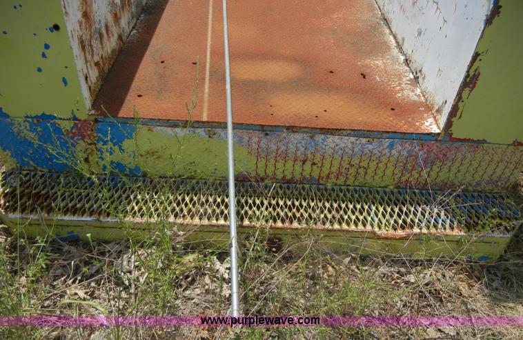 image for item A9778 1978 GMC Sierra Classic pickup truck cab and chassis