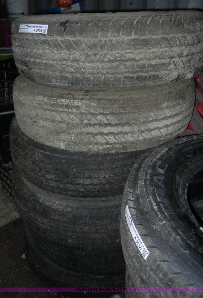 image for item A9779 (6) used LT235/75R17 Continental Conti-trac tires