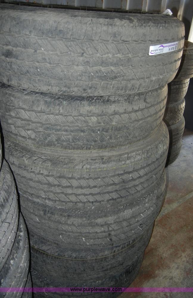 image for item A9785 (6) used LT245/75R17 Continental Contitrac tires
