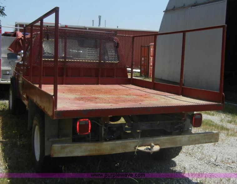 image for item A9788 1985 Ford F350 pickup truck