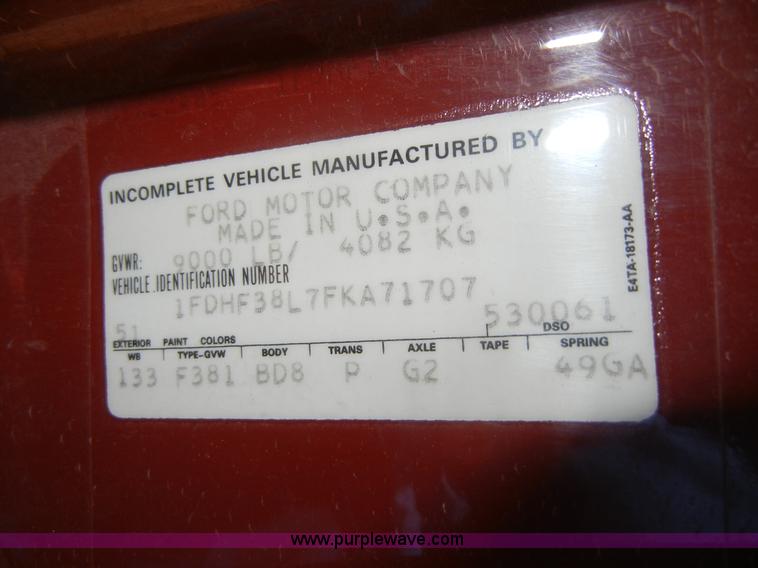 image for item A9788 1985 Ford F350 pickup truck