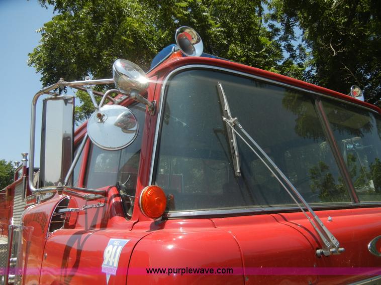 image for item A9789 1975 Ford 8000 fire truck