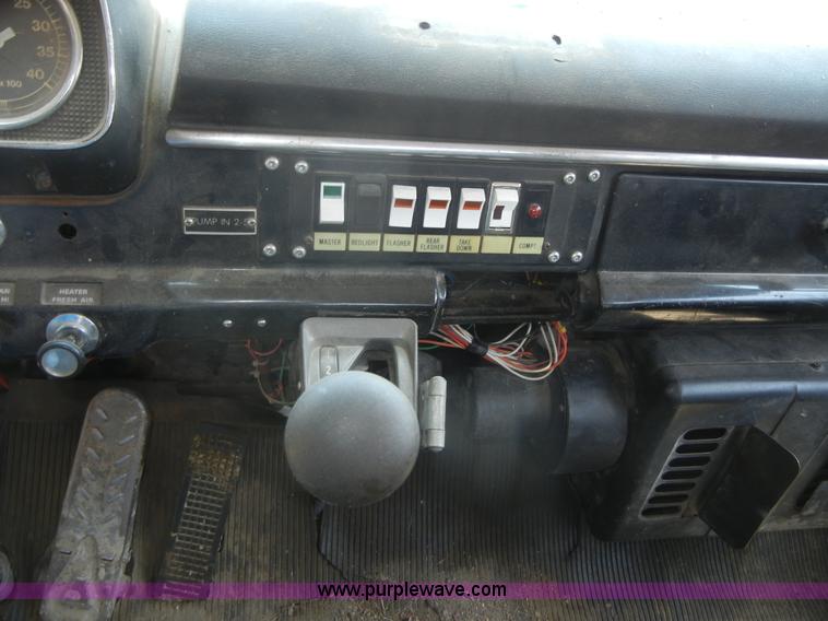 image for item A9789 1975 Ford 8000 fire truck