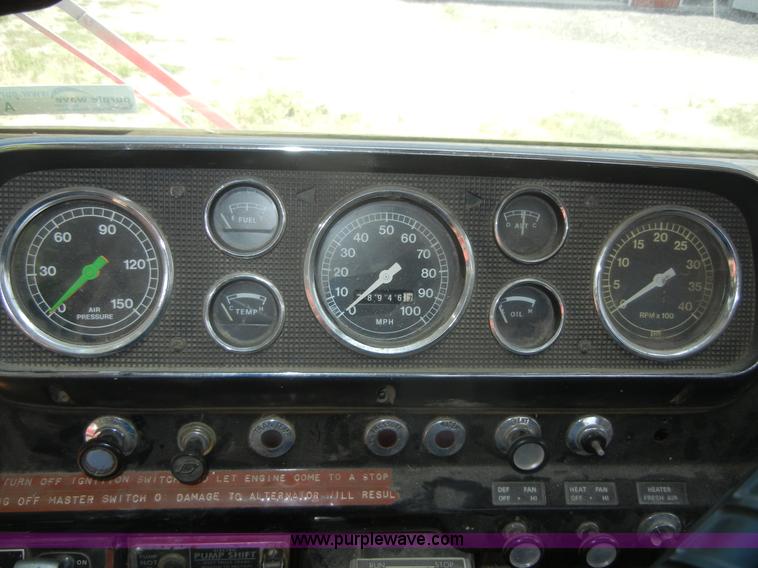 image for item A9789 1975 Ford 8000 fire truck