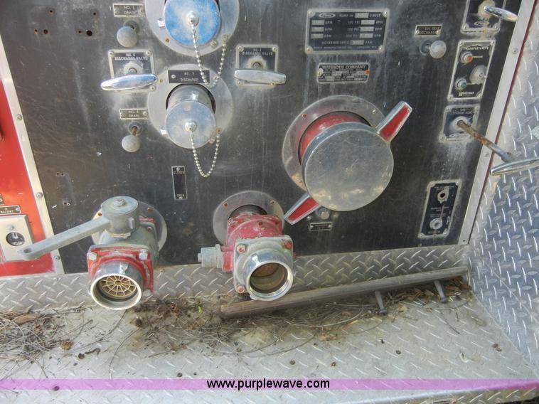 image for item A9789 1975 Ford 8000 fire truck