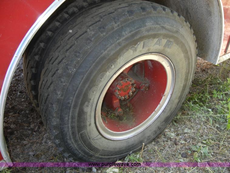 image for item A9789 1975 Ford 8000 fire truck