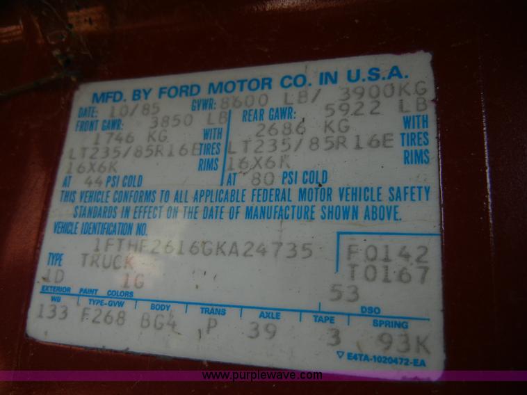 image for item A9790 1986 Ford F250 pickup truck