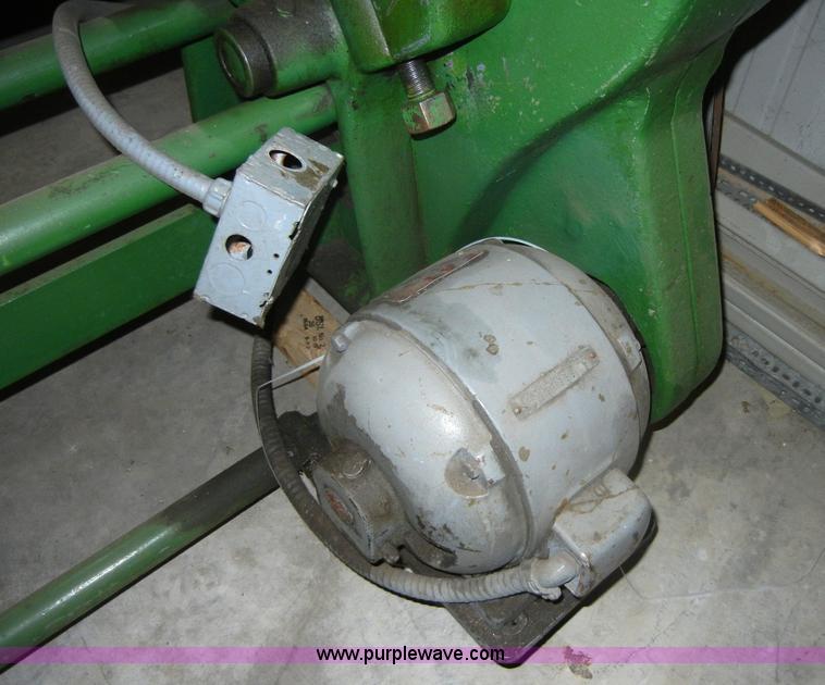 image for item A9794 Lown B 6' sheet metal roller