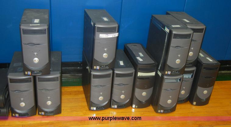 image for item A9921 (12) Dell Dimension 2400 towers
