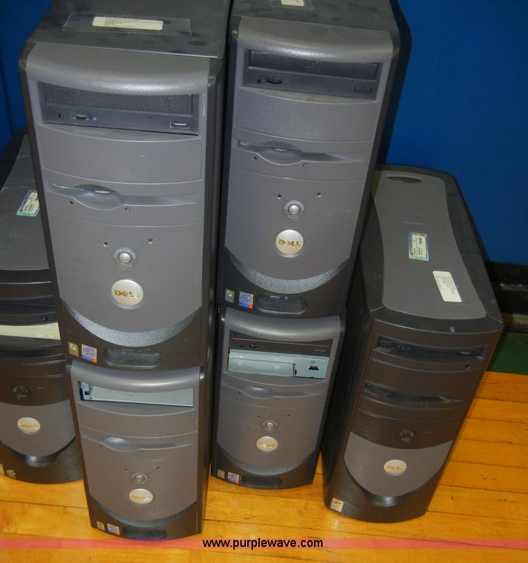 image for item A9921 (12) Dell Dimension 2400 towers