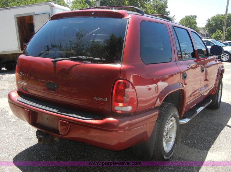 image for item A9944 2000 Dodge Durango SLT SUV