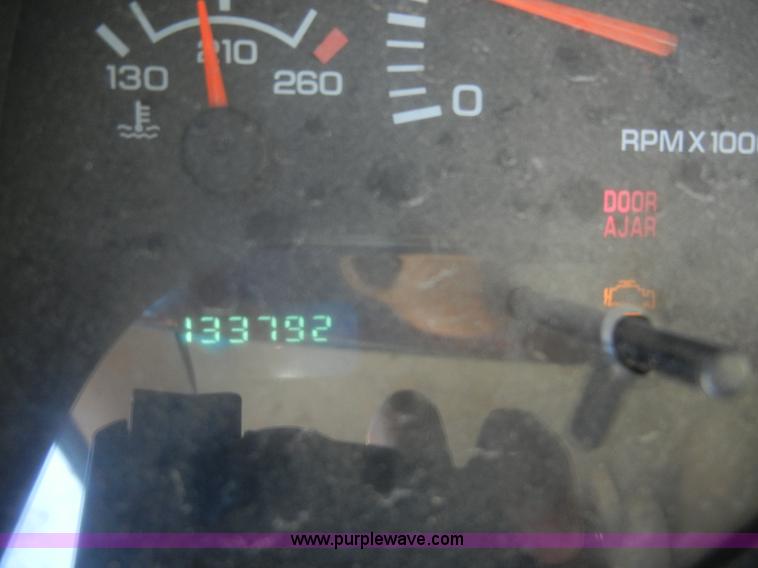 image for item A9944 2000 Dodge Durango SLT SUV