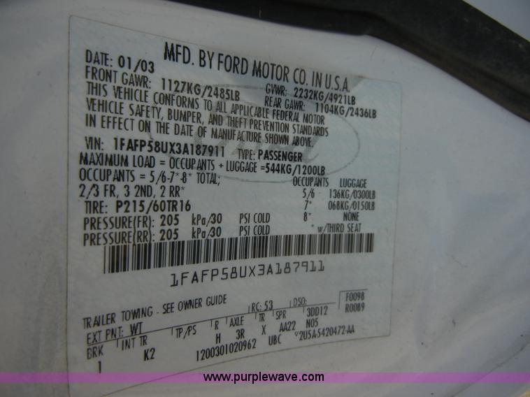 image for item A9945 2003 Ford Taurus SE
