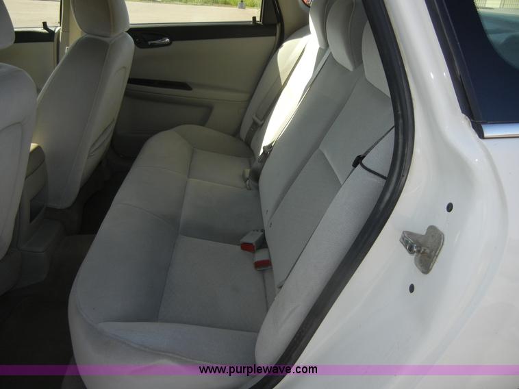 image for item A9946 2007 Chevrolet Impala LS