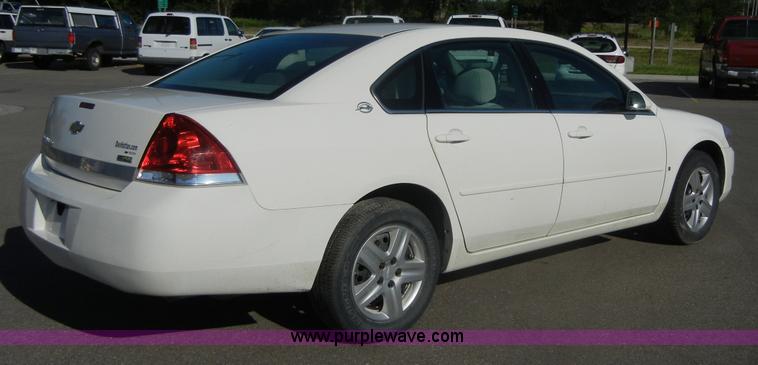 image for item A9947 2007 Chevrolet Impala LS