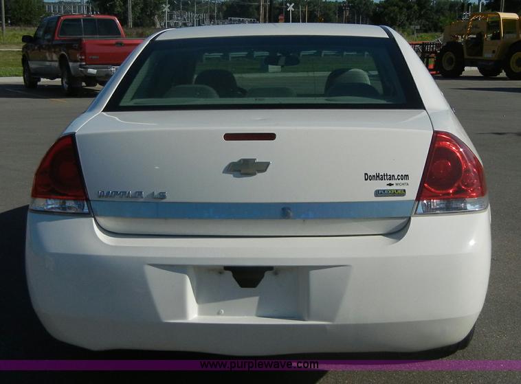image for item A9947 2007 Chevrolet Impala LS