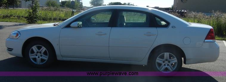 image for item A9947 2007 Chevrolet Impala LS