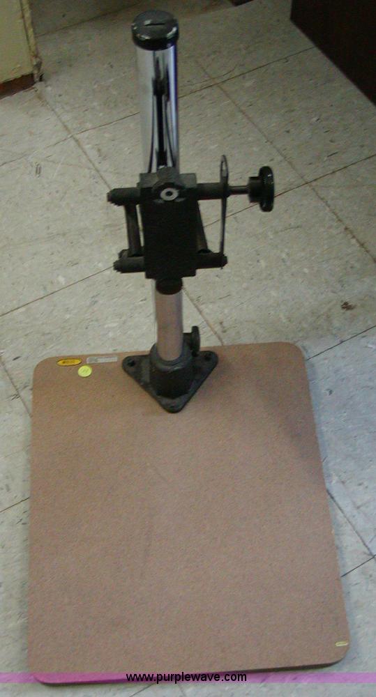 image for item A9955 Assorted photography supplies