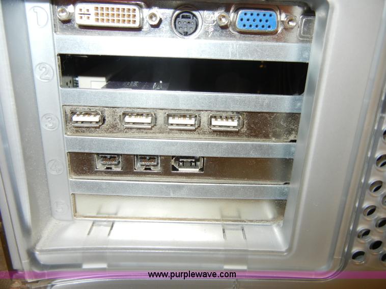 image for item A9961 Apple Power Mac G4 Quick Silver computer tower