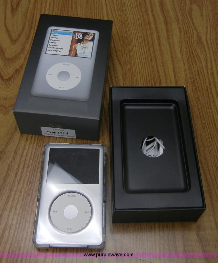 image for item A9964 (4) Apple 80 GB iPods