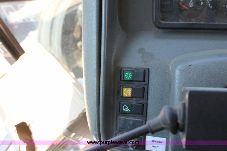 image for item B9789 2000 Zetor 6321 tractor