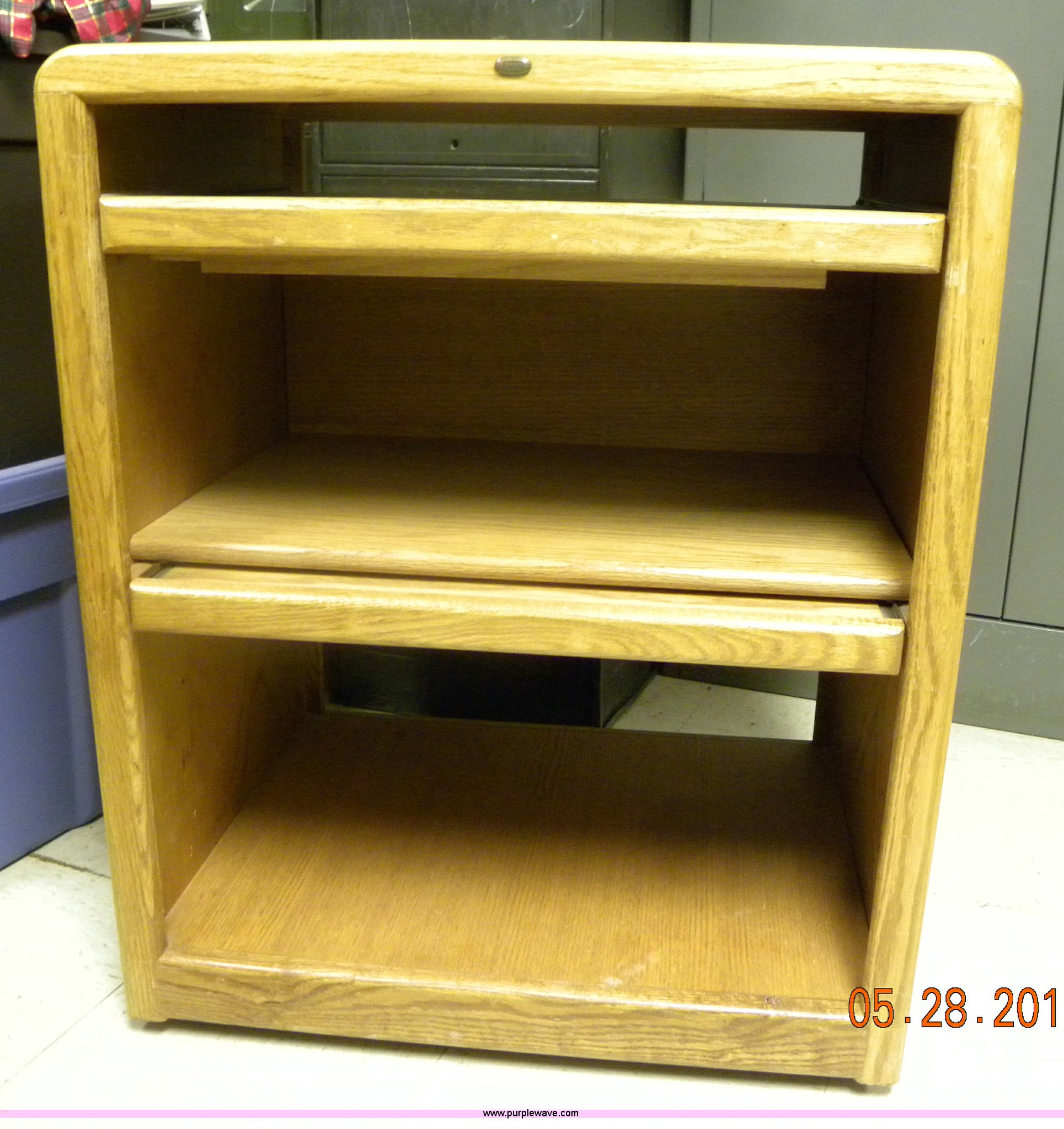 Assorted office furniture in Ottawa, KS Item A1176 sold Purple Wave