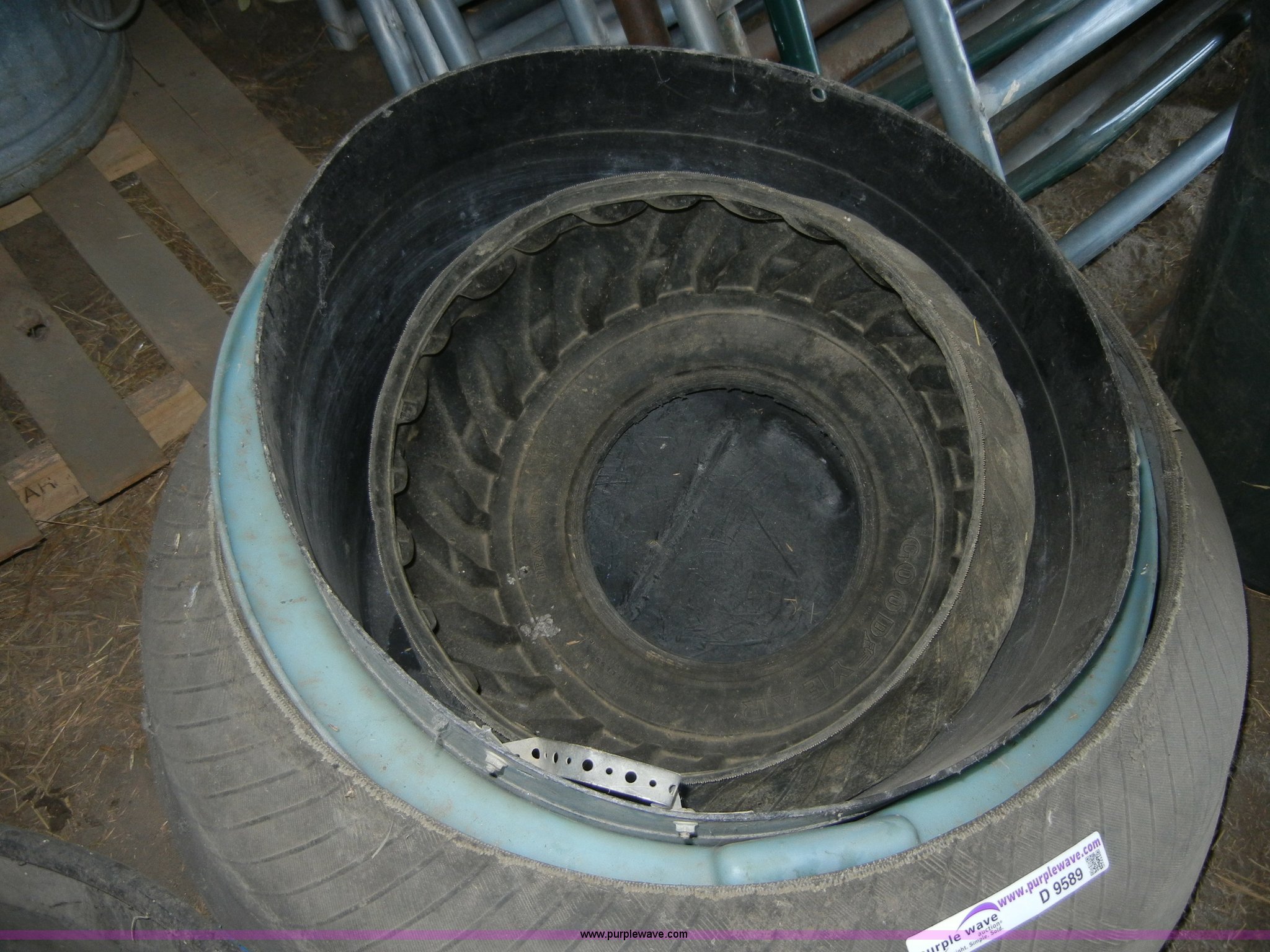 Assorted livestock tubs in Fort Riley, KS Item D9589 sold Purple Wave