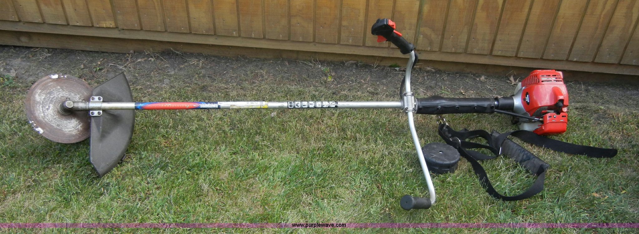 Shindaiwa 242 trimmer in Fort Riley, KS | Item D9612 sold | Purple Wave