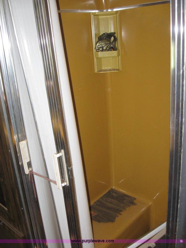 image for item 6813 1975 The Executive 30' camper