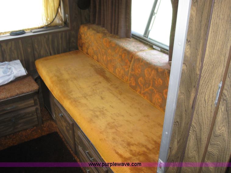 image for item 6813 1975 The Executive 30' camper