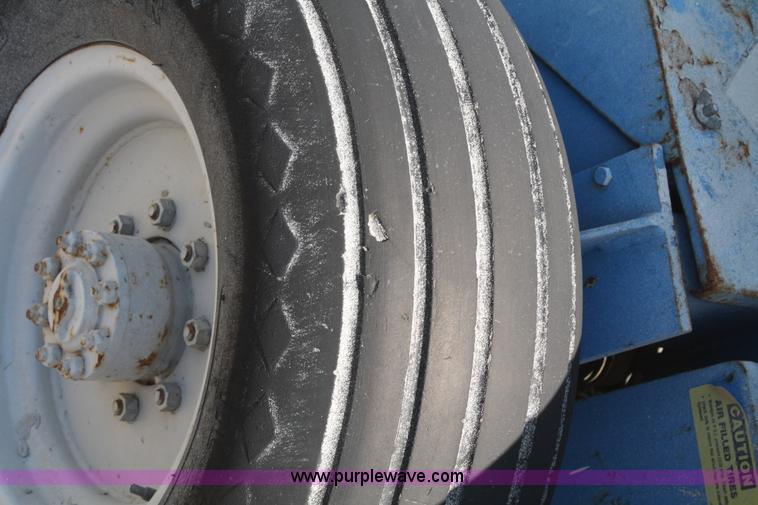 image for item A2143 1985 Genie Z-30/20 HD boom lift