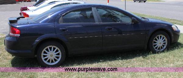 image for item A2552 2003 Chrysler Sebring LX