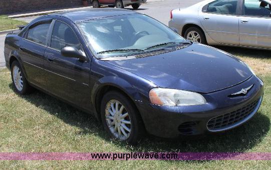 image for item A2552 2003 Chrysler Sebring LX