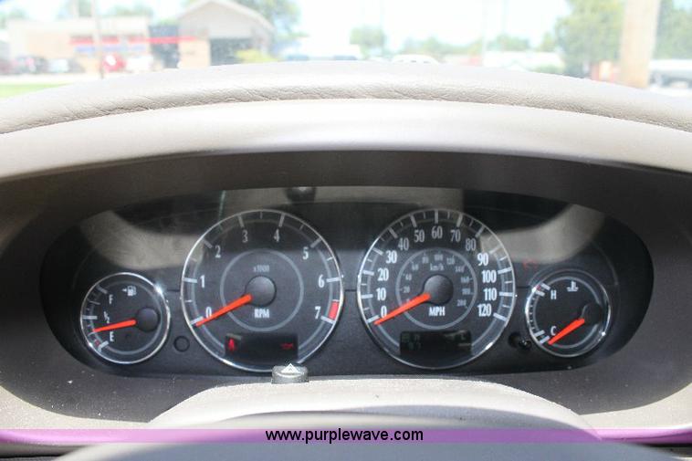 image for item A2552 2003 Chrysler Sebring LX