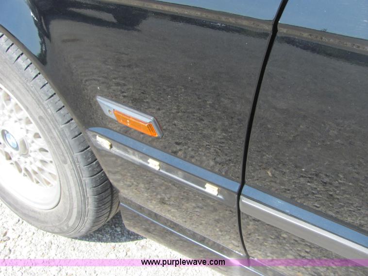 image for item A3583 1995 BMW 525i