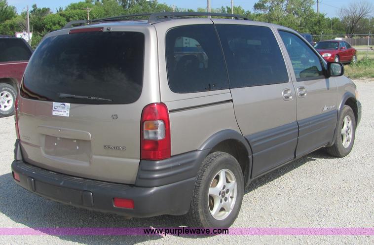 image for item A3591 2000 Pontiac Montana mini van
