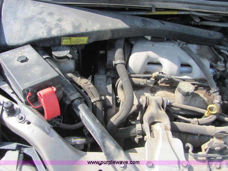 image for item A3591 2000 Pontiac Montana mini van