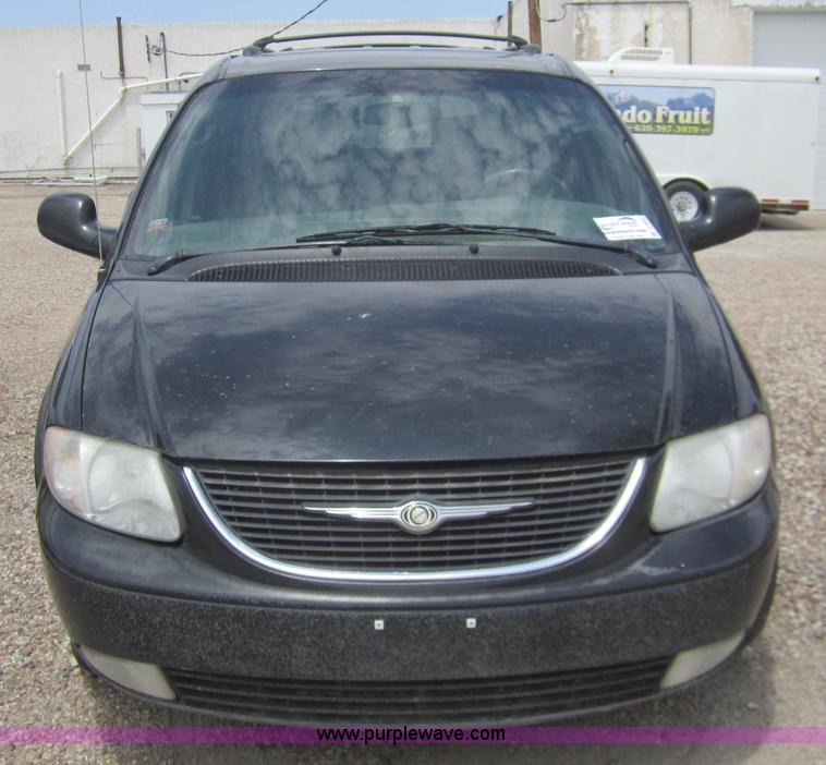 image for item A3839 2003 Chrysler Town & Country LXi mini van