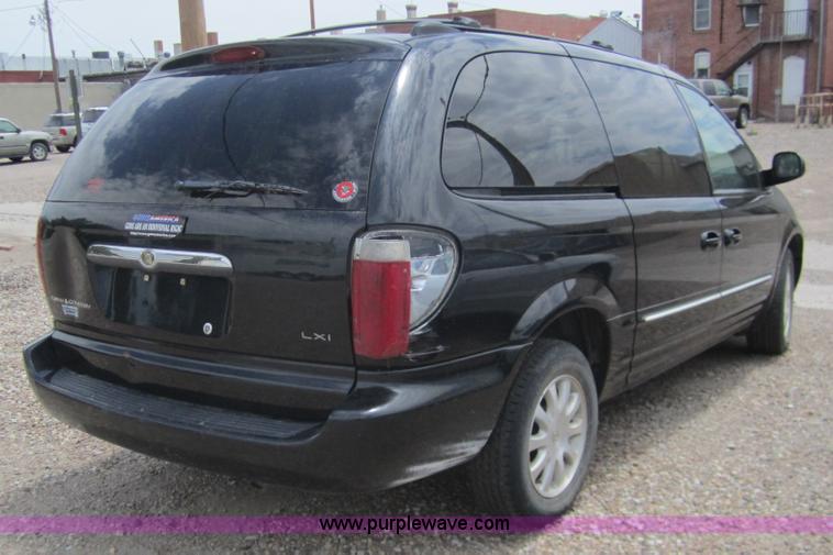 image for item A3839 2003 Chrysler Town & Country LXi mini van